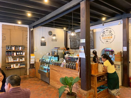 LAOS-LUANGPRABANG-SAFFRONCAFE